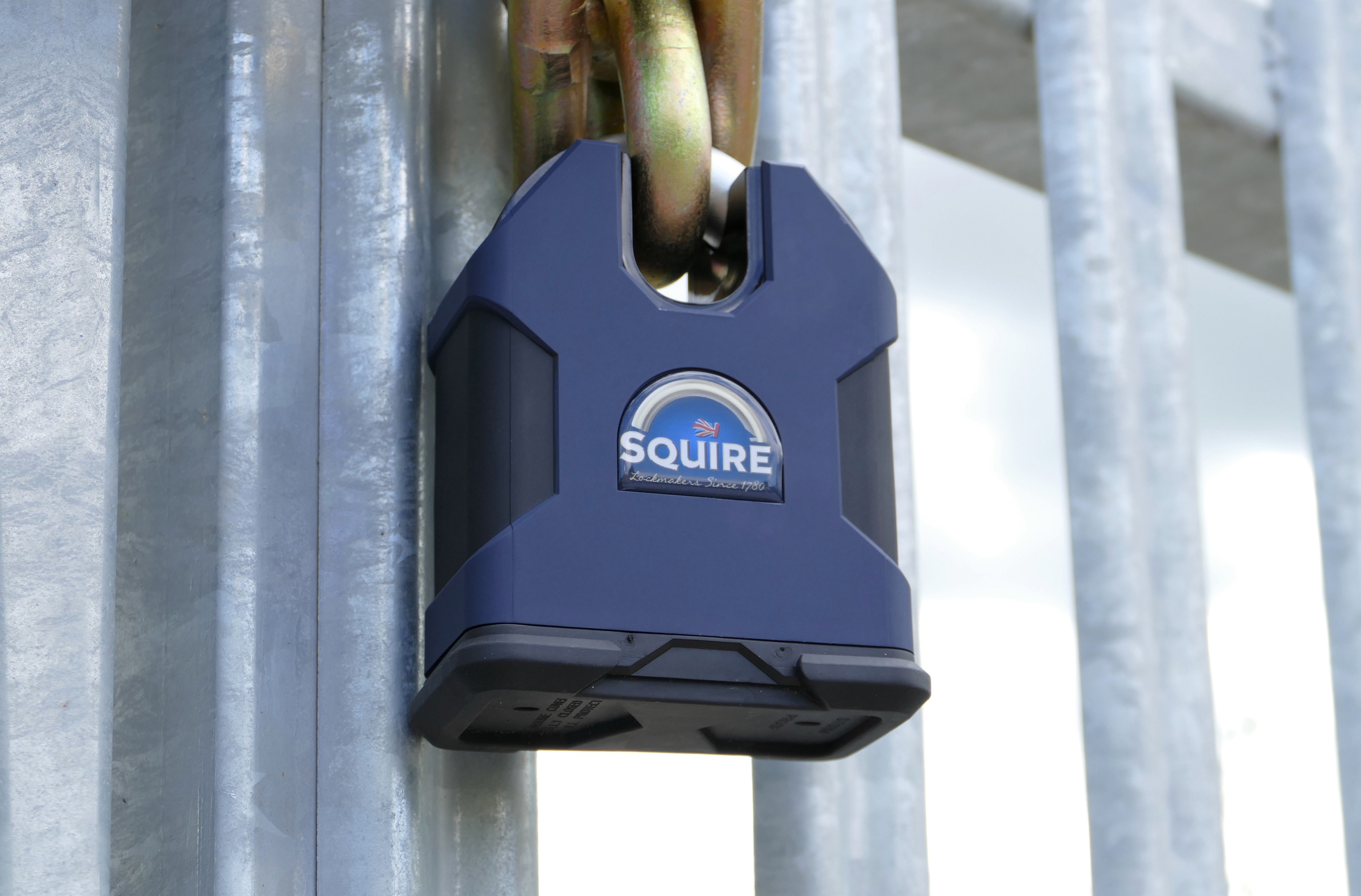 Squire Stronghold 100mm CEN 6 Padlock Closed Shackle 